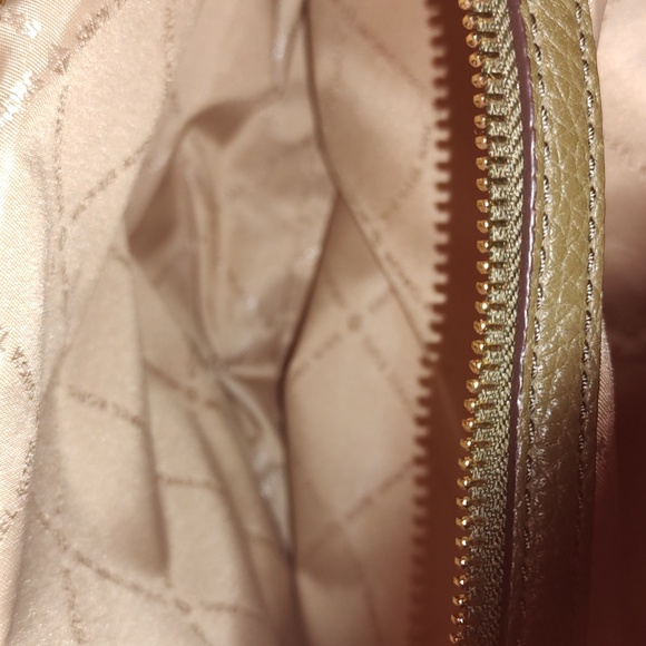 Michael Kors Shoulder Green Pebbled Leather Tote - Picture 5 of 11